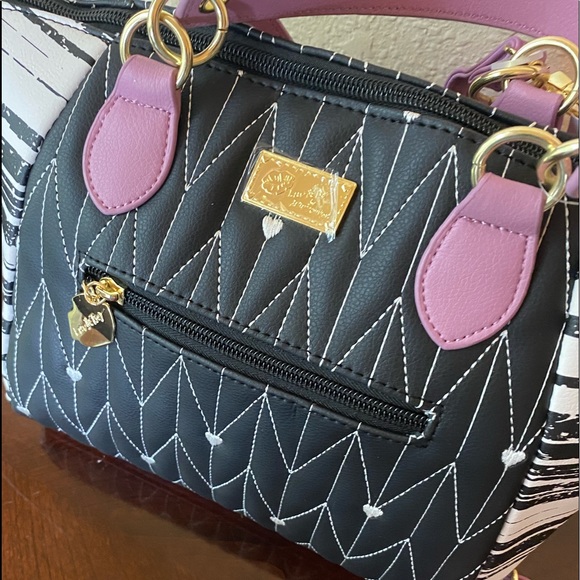 Betsey Johnson Luv Betsey Convertible Cross Body Clutch Bag. BRAND NEW WITH TAGS - Picture 5 of 16